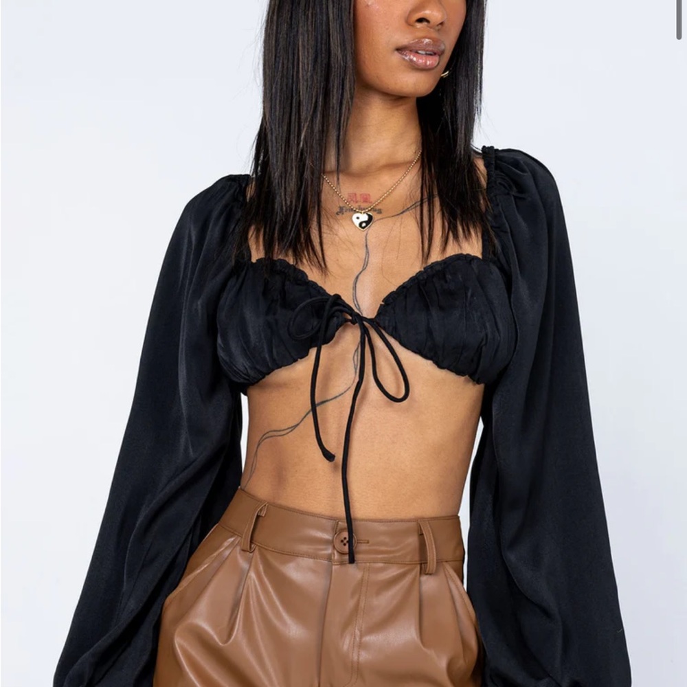 Naiya Long Sleeve Top Black